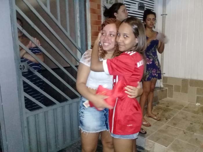 Homenagem ao Vivo para Aniversário da Amiga