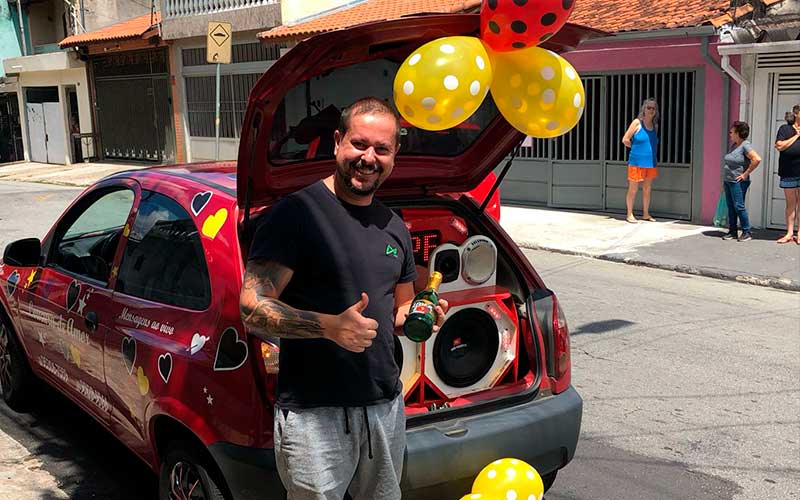 Homenagem ao Vivo para o Chefe