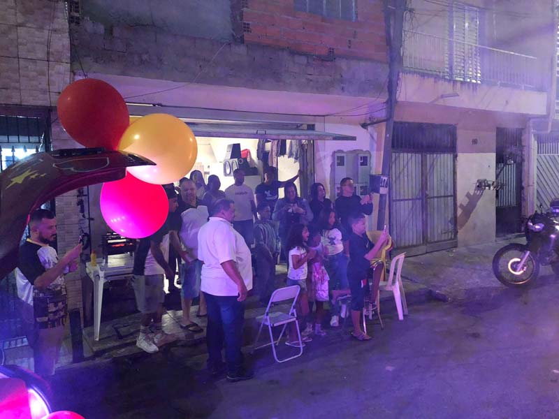 Homenagem com Carro de Som em Osasco