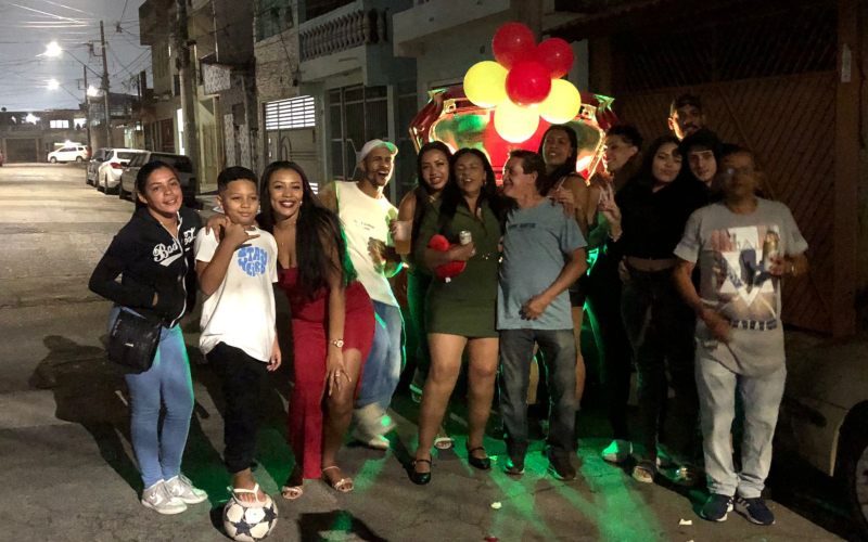 Homenagem ao Vivo de aniversário em Guarulhos