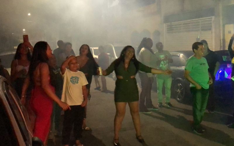 Homenagem ao Vivo de aniversário em Guarulhos