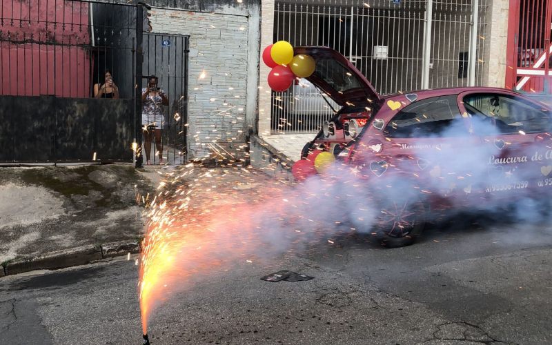 Homenagem ao Vivo de Aniversário da Filha em Guarulhos