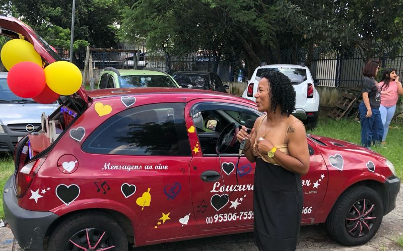 Carro de Homenagem em Carapicuíba