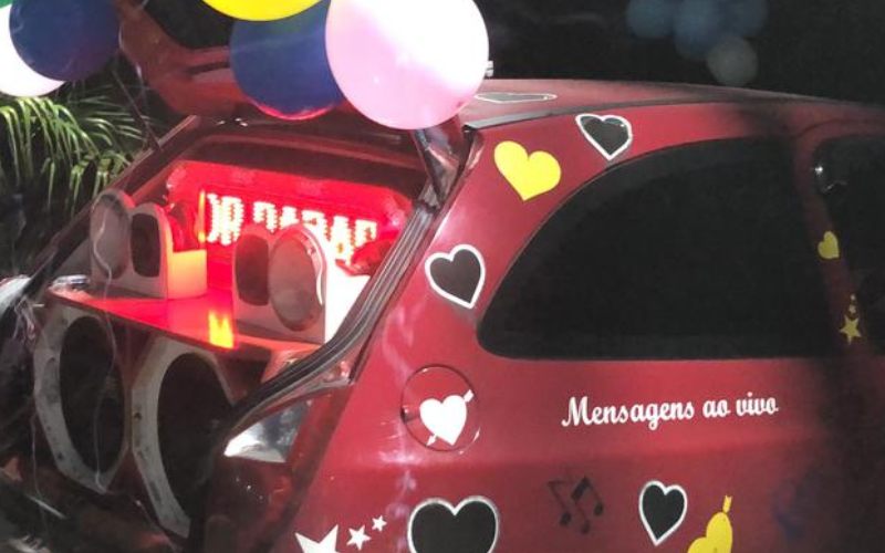Homenagem ao Vivo Inesquecível de Aniversário