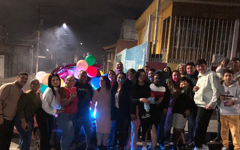 Homenagem Emocionante de Aniversário em Osasco